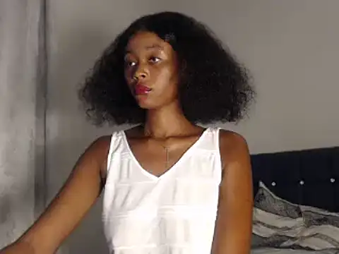 Snapshot of NairobiDazelle chatting on February 2025 08:58:01 PM NairobiDazelle online show from February 2025 08:58:01 PM