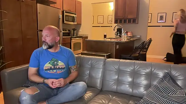 Officiallyonlytams online show from November 2025 01:59:01 AM