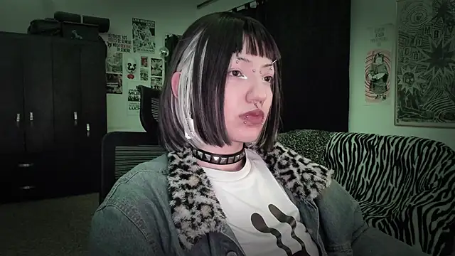 roxy toxic online show from June 2026 12:55:02 AM
