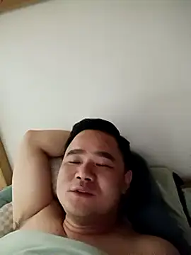 Snapshot of goodboyfcy chatting on January 2025 01:51:02 PM goodboyfcy online show from January 2025 01:51:02 PM