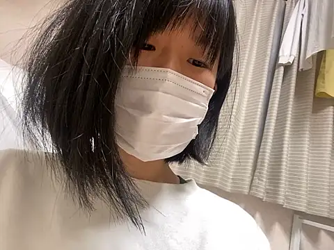 Snapshot of riri_riri_jp chatting on November 2025 09:41:01 AM riri riri jp online show from November 2025 09:41:01 AM