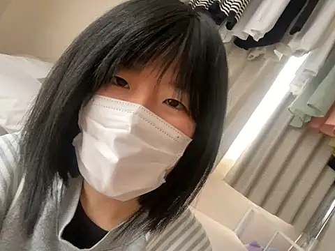 Snapshot of riri_riri_jp chatting on November 2025 02:03:01 AM riri riri jp online show from November 2025 02:03:01 AM