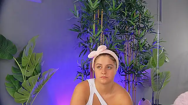 Snapshot of PatriciaSpice chatting on October 2025 05:42:02 AM PatriciaSpice online show from October 2025 05:42:02 AM