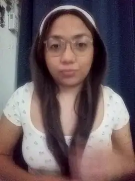 criscrispdv online show from April 2026 01:42:02 AM