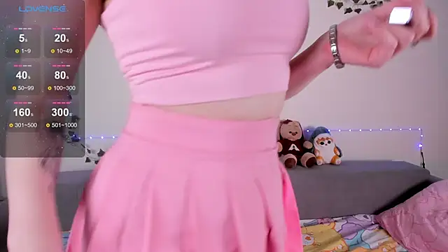 Snapshot of EmmyStar_ chatting on February 2025 08:27:02 PM EmmyStar online show from February 2025 08:27:02 PM