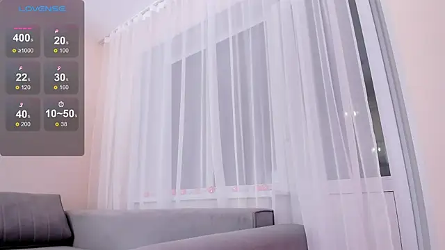 Snapshot of EmmyStar_ chatting on March 2025 05:15:02 PM EmmyStar online show from March 2025 05:15:02 PM