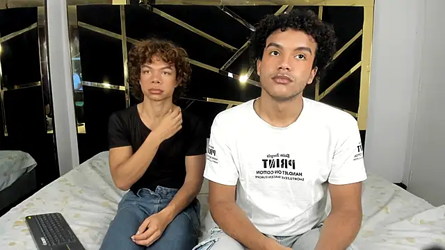 Snapshot of DanteAndKyle chatting on February 2025 12:48:02 PM DanteAndKyle online show from February 2025 12:48:02 PM