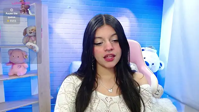 Snapshot of ashley_cute77 chatting on November 2025 10:59:01 AM ashley cute77 online show from November 2025 10:59:01 AM