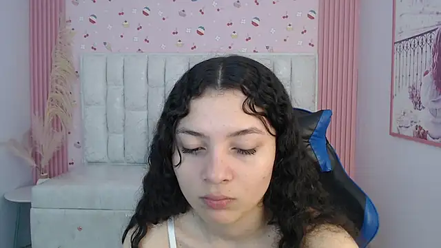 shalon diaz s online show from October 2025 01:33:02 PM