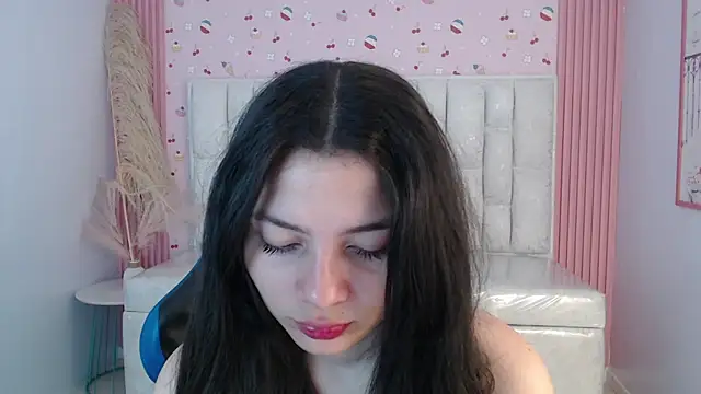 shalon diaz s online show from November 2025 01:00:02 PM