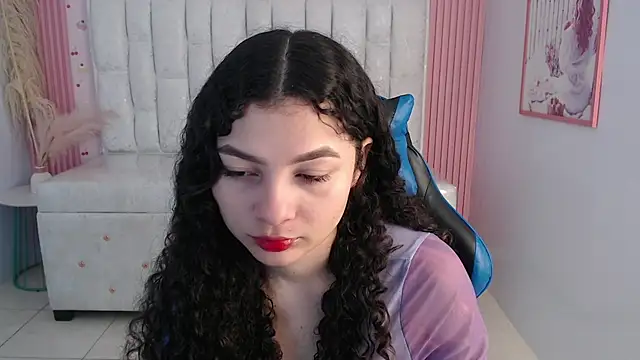 shalon diaz s online show from November 2025 01:11:01 PM