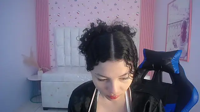 shalon diaz s online show from January 2026 01:04:01 PM