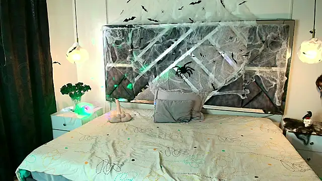 MysticMature online show from October 2025 03:20:02 PM