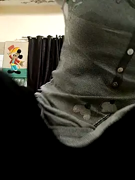 Snapshot of chocobbsimarn chatting on March 2025 07:49:02 PM chocobbsimarn online show from March 2025 07:49:02 PM