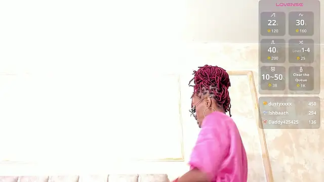 Liincostelloo online show from March 2026 10:43:01 AM