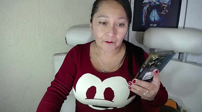 Snapshot of JULIANAWET69 chatting on March 2025 11:56:02 PM JULIANAWET69 online show from March 2025 11:56:02 PM