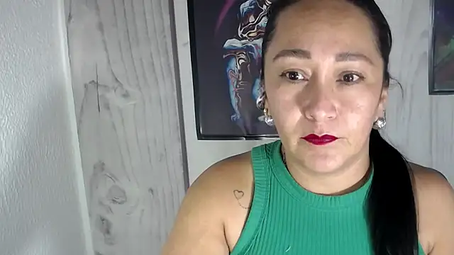 Snapshot of JULIANAWET69 chatting on October 2025 12:55:02 AM JULIANAWET69 online show from October 2025 12:55:02 AM