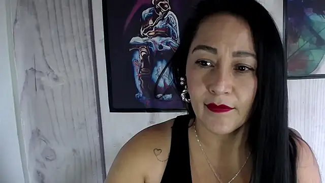 Snapshot of JULIANAWET69 chatting on October 2025 07:43:01 PM JULIANAWET69 online show from October 2025 07:43:01 PM