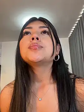 Snapshot of 1lubonnie chatting on January 2025 09:32:01 PM 1lubonnie online show from January 2025 09:32:01 PM