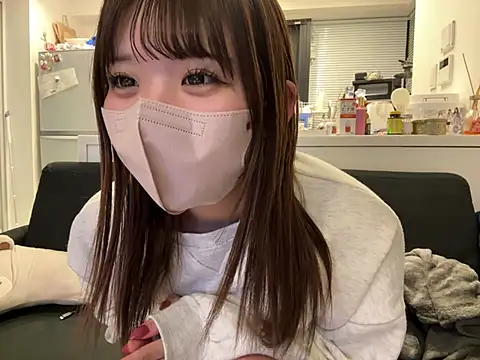 Snapshot of shina_mo_n_ch chatting on February 2025 01:38:02 PM shina mo n ch online show from February 2025 01:38:02 PM