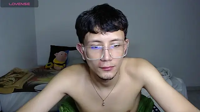 cute mathew online show from March 2025 11:26:01 PM