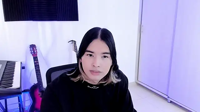 Snapshot of JordiWilld chatting on November 2025 03:58:01 PM JordiWilld online show from November 2025 03:58:01 PM