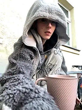 Snapshot of Ciara2004 chatting on December 2025 07:36:01 AM Ciara2004 online show from December 2025 07:36:01 AM