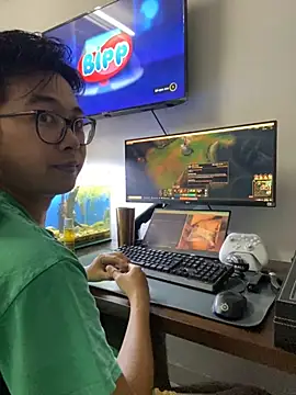 Snapshot of SievingPrep chatting on November 2025 04:40:02 PM SievingPrep online show from November 2025 04:40:02 PM