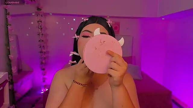 Snapshot of ScarlettDreamss7 chatting on November 2025 12:16:02 PM ScarlettDreamss7 online show from November 2025 12:16:02 PM