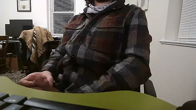 Snapshot of Prolapse_Pig chatting on December 2025 02:38:01 AM Prolapse Pig online show from December 2025 02:38:01 AM