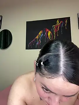 Snapshot of Emmie_Hot chatting on February 2025 06:15:02 PM Emmie Hot online show from February 2025 06:15:02 PM