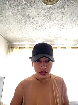 Snapshot of Diegosavage3 chatting on November 2025 02:52:02 PM Diegosavage3 online show from November 2025 02:52:02 PM