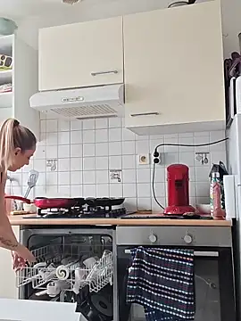 Snapshot of SweetyNinaOff1 chatting on February 2026 12:57:02 PM SweetyNinaOff1 online show from February 2026 12:57:02 PM