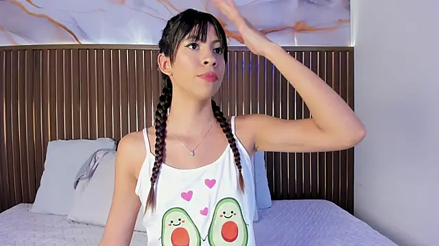 elevensky online show from November 2025 08:29:01 PM