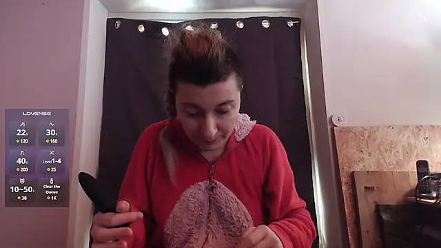 Snapshot of MorganaEvelynn chatting on February 2025 12:09:02 PM MorganaEvelynn online show from February 2025 12:09:02 PM