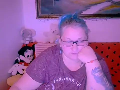 mayamayx online show from November 2025 05:25:01 PM