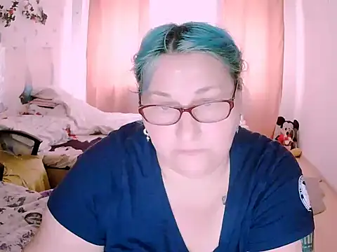 Snapshot of mayamayx chatting on May 2026 10:43:01 AM mayamayx online show from May 2026 10:43:01 AM