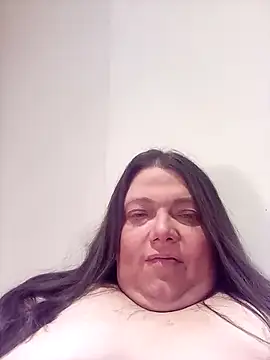 Snapshot of HotHornyEmmaX chatting on February 2025 06:35:01 AM HotHornyEmmaX online show from February 2025 06:35:01 AM