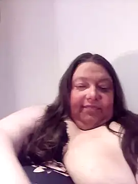 Snapshot of HotHornyEmmaX chatting on February 2025 04:57:02 PM HotHornyEmmaX online show from February 2025 04:57:02 PM