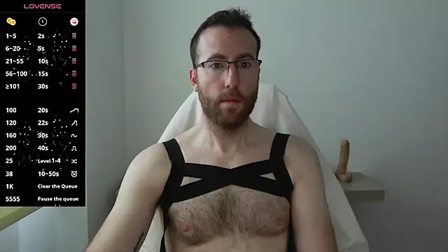 Snapshot of machohiberiko chatting on February 2025 10:40:02 AM machohiberiko online show from February 2025 10:40:02 AM