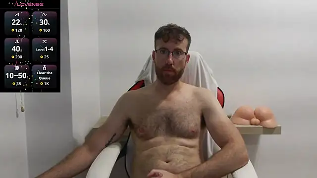 Snapshot of machohiberiko chatting on September 2025 08:32:01 PM machohiberiko online show from September 2025 08:32:01 PM