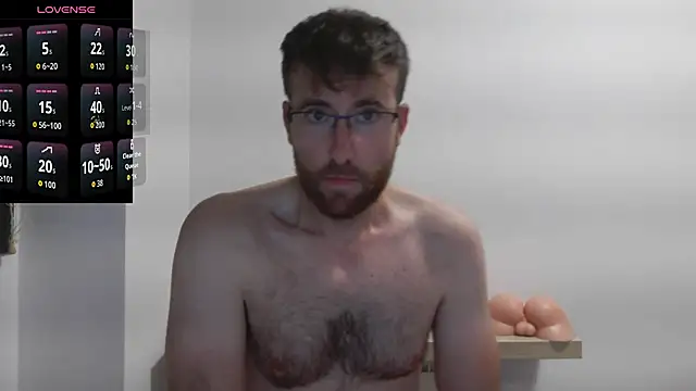 Snapshot of machohiberiko chatting on October 2025 09:12:02 PM machohiberiko online show from October 2025 09:12:02 PM