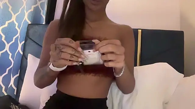 AngelFaye online show from February 2025 11:28:02 PM