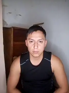 Snapshot of LuisMex1998 chatting on November 2025 01:15:01 AM LuisMex1998 online show from November 2025 01:15:01 AM