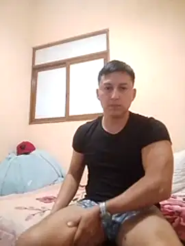 Snapshot of LuisMex1998 chatting on November 2025 01:40:01 PM LuisMex1998 online show from November 2025 01:40:01 PM