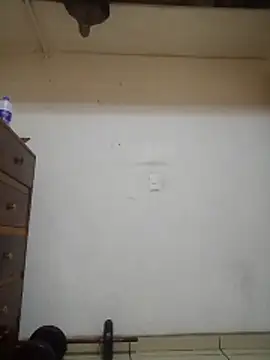 Snapshot of LuisMex1998 chatting on December 2025 05:12:02 AM LuisMex1998 online show from December 2025 05:12:02 AM