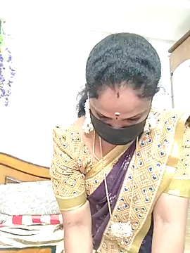 Snapshot of Tamil_Aathira chatting on November 2025 09:00:02 PM Tamil Aathira online show from November 2025 09:00:02 PM