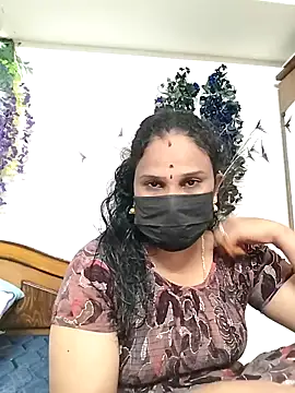 Snapshot of Tamil_Aathira chatting on November 2025 11:21:02 AM Tamil Aathira online show from November 2025 11:21:02 AM