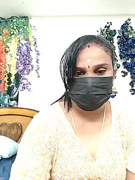 Snapshot of Tamil_Aathira chatting on November 2025 06:34:01 PM Tamil Aathira online show from November 2025 06:34:01 PM