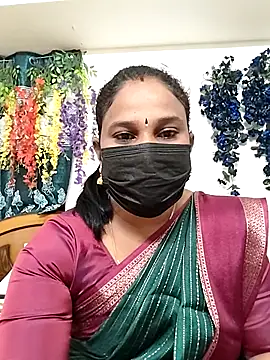 Snapshot of Tamil_Aathira chatting on December 2025 06:02:01 PM Tamil Aathira online show from December 2025 06:02:01 PM